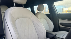 MINI Clubman 1.5 Cooper Exclusive 6dr Auto [Comfort/Nav+ Pack] Petrol Estate